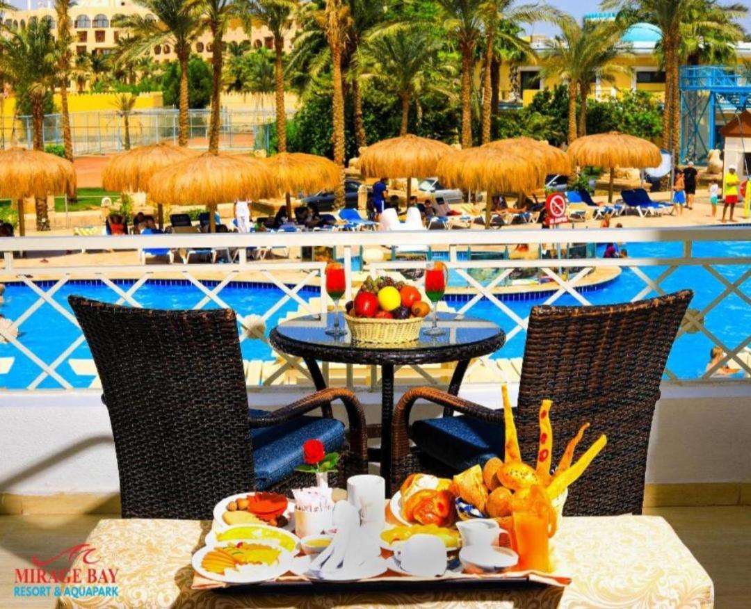 Курортный комплекс Mirage Bay & Aqua Park 4*